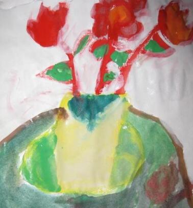 儿童美术作品——《花瓶》